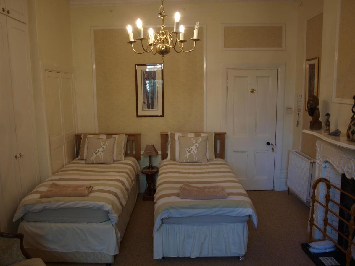 Heatherbank B&B Sandhurst  Bagian luar foto