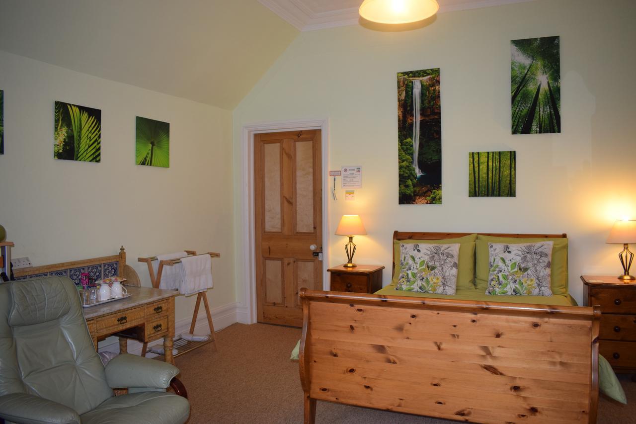 Heatherbank B&B Sandhurst  Bagian luar foto